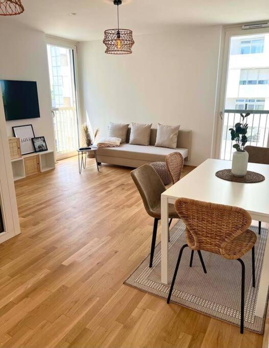 Donaublick Oasis: Stylische Wohnung Wien Exterior foto